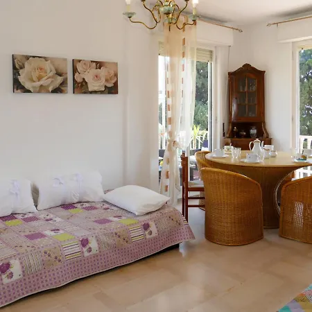 Locazione Turistica Mirella Sanremo